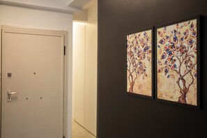 Hallway - Bright 2 Bedroom Apartment in Palaio Faliro (Palaio Faliro)
