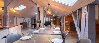 Holiday Home 'Ă Isturits Avec Piscine' with Shared Pool, Private Terrace and Wi-Fi