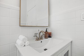 Hair dryer, towels - Oceanfront | Isla Verde Beach Balcony Gaze | Featuring Pool & Parking | Tennis Facilities (Carolina)