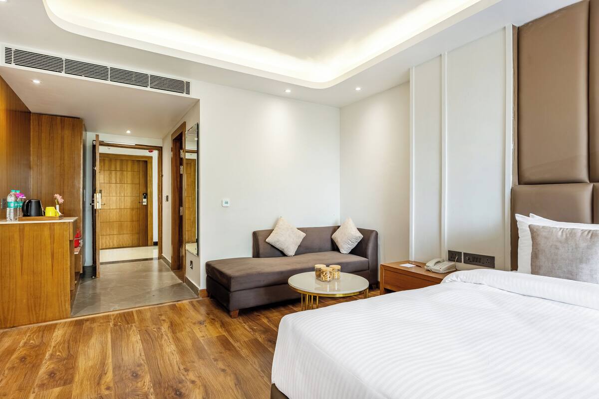 Executive Room | Meja, ruang kerja komputer riba, Wi-fi percuma
