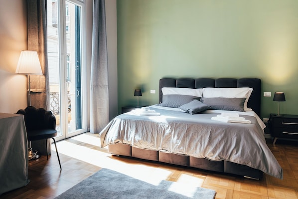 4 bedrooms, WiFi, bed sheets