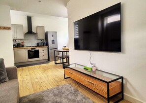 Comfort Apartment, Non Smoking | Lounge