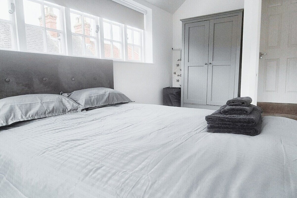Cosy & Luxury 2BR Flat in Calverton - Colwick