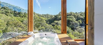 Mountain Retreat w/ View Vst016