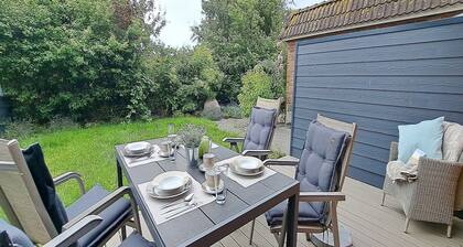 Ferienwohnung StrandlÀufer - Erdgeschoss, Terrasse und Garten, HafennÀhe