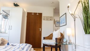 1 chambre, fer et planche à repasser, Wi-Fi gratuit, draps fournis
