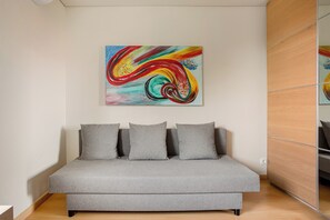 Basic Apartment, 1 Double Bed with Sofa bed, Non Smoking | Individually decorated, free WiFi, bed sheets