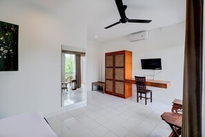 Standard Suite, 1 Double Bed | Premium bedding, in-room safe, free WiFi, bed sheets - Collection O Bali Near Desa Mas Ubud (Mas)