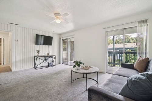 The Trails J252a I Spacious and Comfy 1 Bed 1 Bath