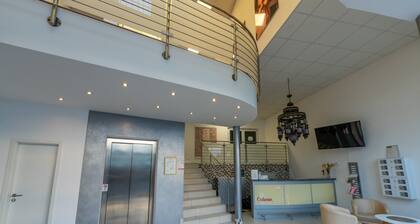 Hotel Catherine Business & Event