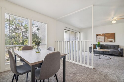 The Trails K256 I Spacious and Comfy 1 Bed 1 Bath