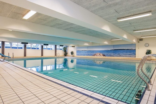 Apartment | Pool | Outdoor pool