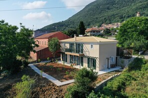 Exterior - Apartment 'Marias House 2' with Mountain View, Wi-Fi and Air Conditioning (Κερκυρα)