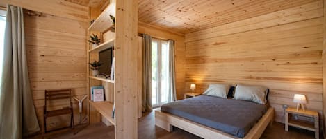 1 chambre, fer et planche Ă repasser, Wi-Fi, draps fournis