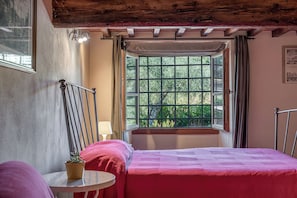 2 slaapkamers, wifi, beddengoed