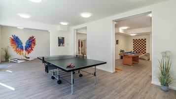 Spielezimmer