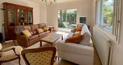 Renovated house in Cambo-les-Bains with balcony-terrace