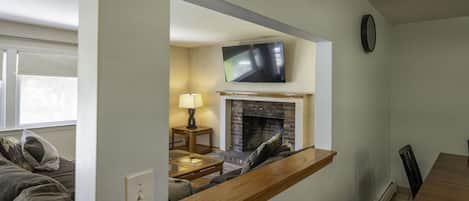 Smart TV, table football