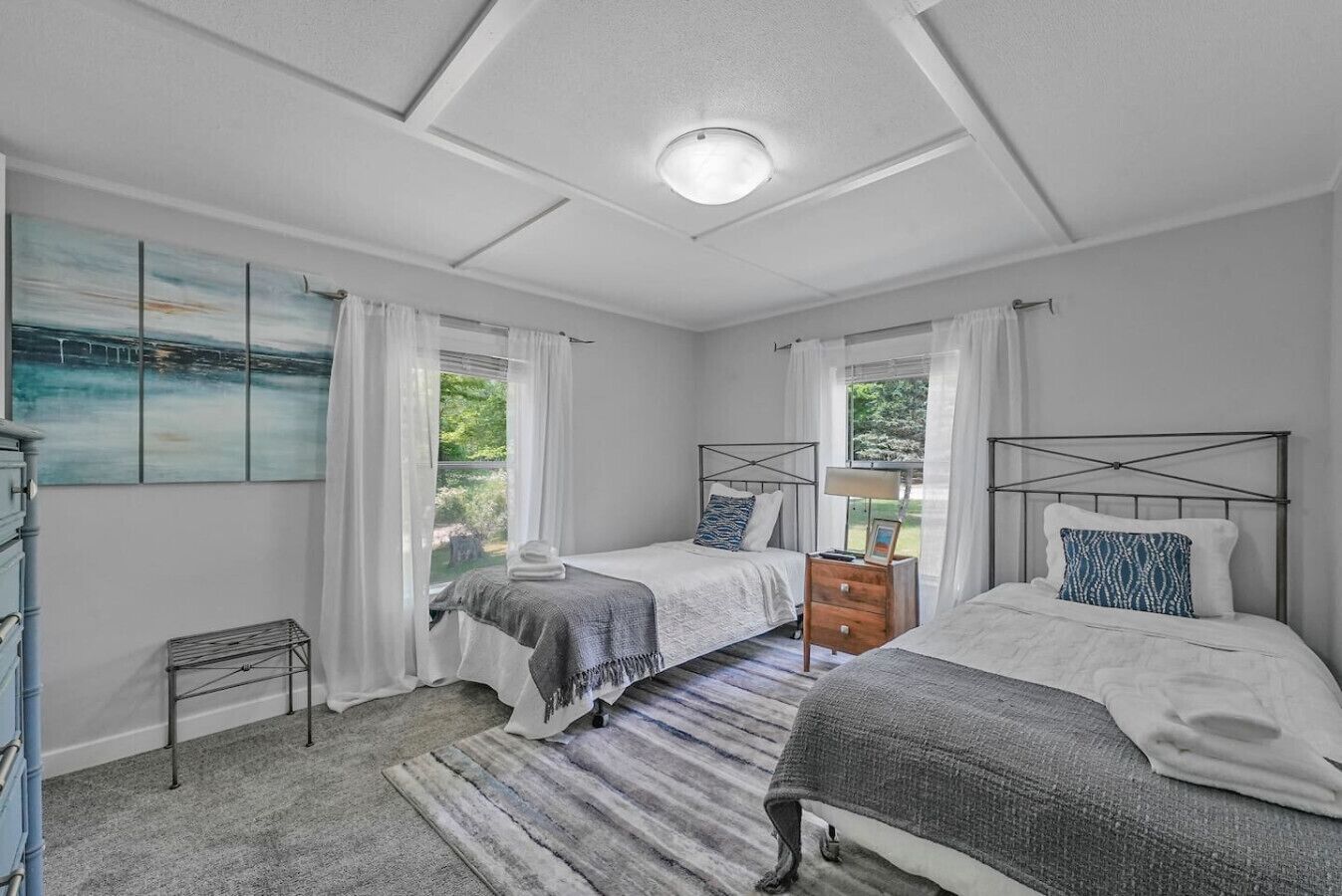 3 bedrooms, iron/ironing board, free WiFi, bed sheets