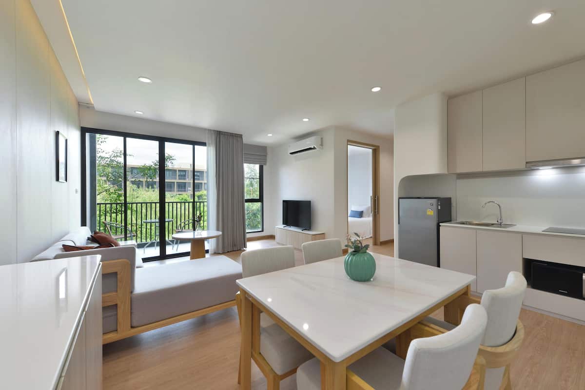 In-room safe, free WiFi, bed sheets, wheelchair access