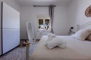 4 間睡房、熨斗/熨衫板、床單