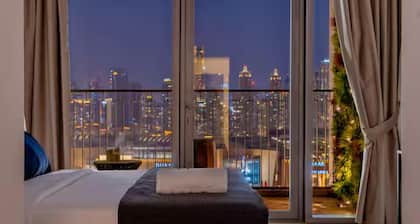 Rove Haven Crown 4BR Burj Dubai Mall