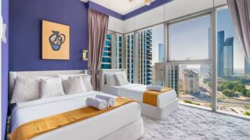 Apartemen Comfort, 4 kamar tidur, pemandangan kota | Seprai katun Mesir, seprai premium, dan didekorasi berbeda-beda