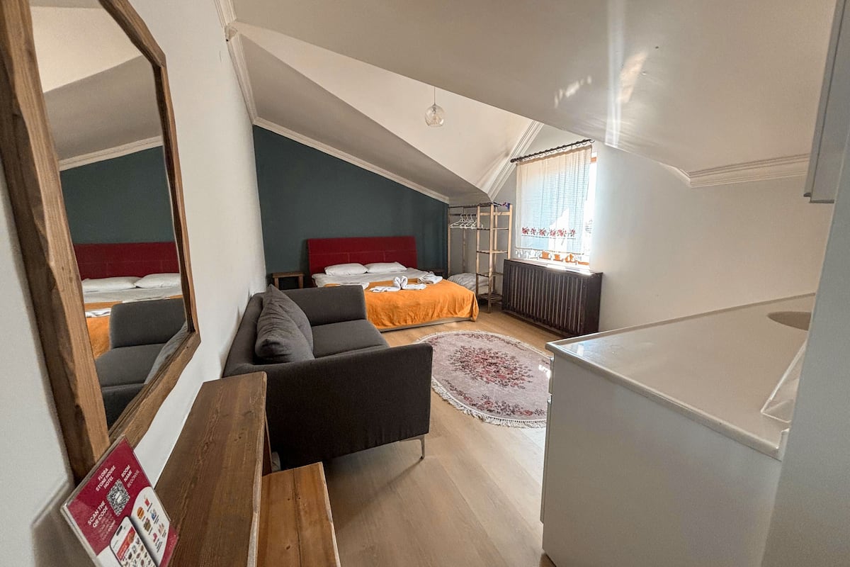 Deluxe-studiolejlighed | Premium-sengetøj, minibar, gratis baby-/barnesenge, gratis Wi-Fi