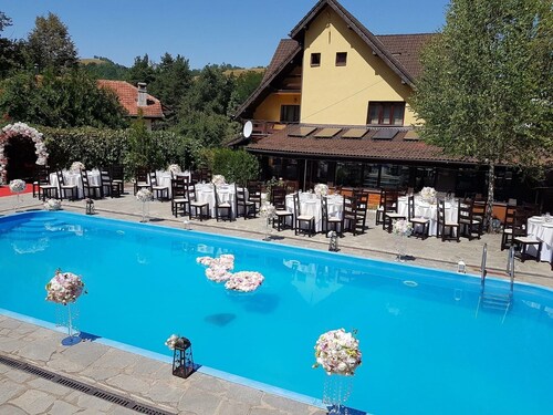 Pensiunea Brândușa