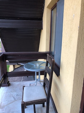 Habitació triple | Terrassa o pati