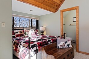 4 室のベッドルーム、インターネット、ベッドシーツ