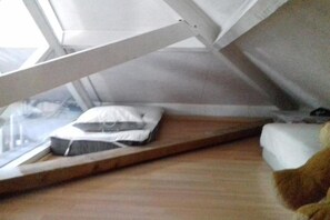2 chambres, fer et planche à repasser, lit parapluie, Wi-Fi gratuit