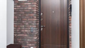 Classic Apartment, City View | Living area | 37-inch flat-screen TV with cable channels