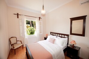 Iron/ironing board, free WiFi - Casa Lamacchia by CorfuEscapes (Corfu)