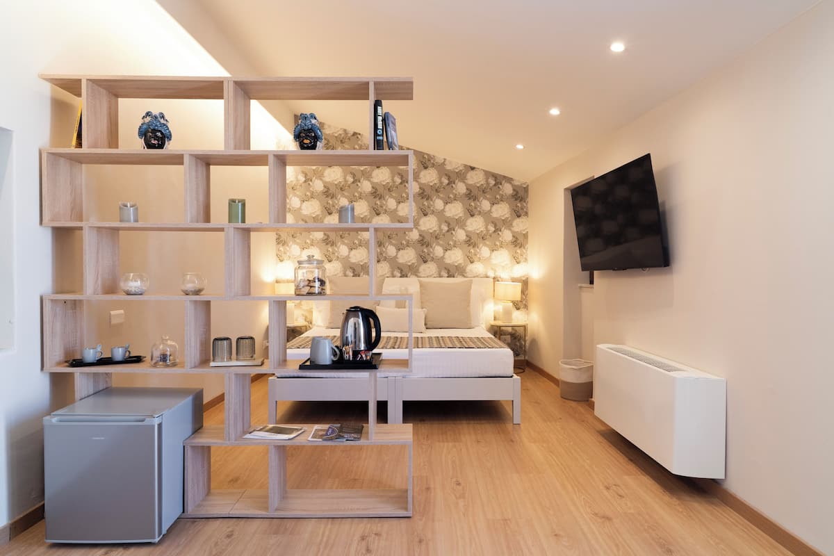 Standaard kamer, 1 twee- of 2 eenpersoonsbedden, 2 eenpersoonsbedden, niet-roken, privébadkamer | Luxe beddengoed, donzen dekbedden, een kluis op de kamer