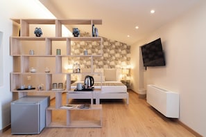 Habitació doble o amb dos llits individuals estàndard, 2 llits individuals, no fumadors, bany privat | Roba de llit d'alta qualitat, cobrellits i caixa forta a l'habitació