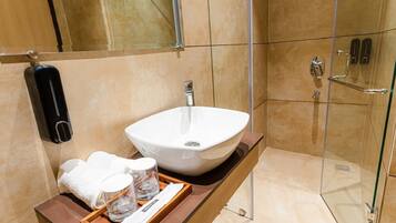Classic Room | Bathroom