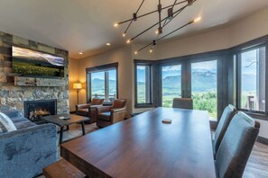 Interior - Neville Way, hot tub, privacy, views! (Crested Butte)