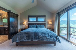 4 bedrooms, iron/ironing board, travel cot, WiFi