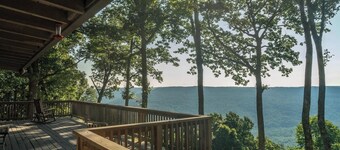 Private Cabin Overlooking Savage Gulf State Park