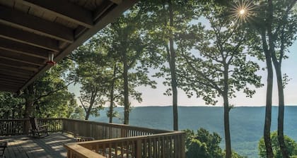 Private Cabin Overlooking Savage Gulf State Park