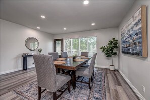 Unclassified image, 5 of 22, button - Modern Retreat in the Heart of Tulsa w/ Garage (Tulsa)