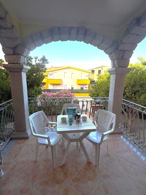 Outdoor dining - Affittimoderni Valledoria - Costa Dora (Valledoria)