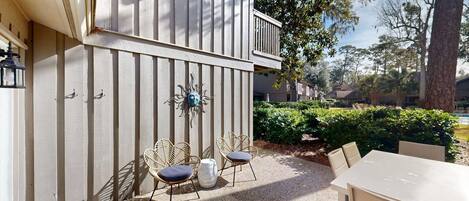 Outdoor Seating