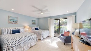 2 bedrooms, iron/ironing board, free WiFi, bed sheets - Comfort and convenience! (Hilton Head)