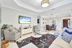 TV - Bonita National Golf & Country Club (Bonita Springs)