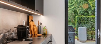 Stylish New Holiday Apartment with Shared Terrace, Shared Garden, and Wi-Fi