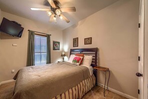 3 dormitorios, tabla de planchar con plancha, wifi y ropa de cama