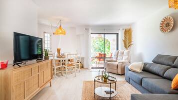 Televisión 16 pulgadas con canales de televisión por cable