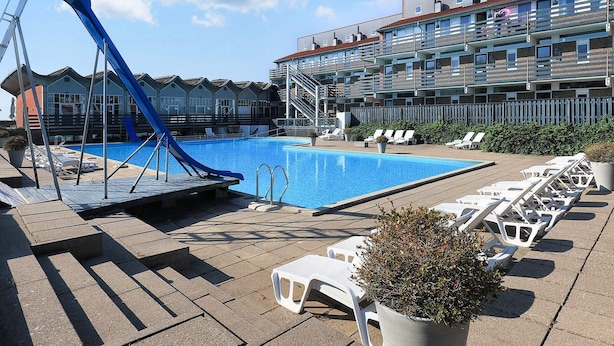 Apartment | Pool - 4 Person Holiday Home on a Holiday Park in Faaborg (Faaborg)